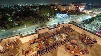 crimson park residency and spa