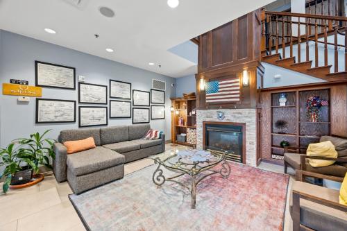 independence stay hotel and suites