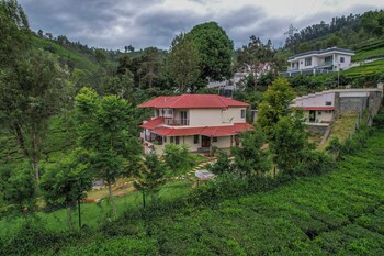 Xplore Indo - Onella,,3 star