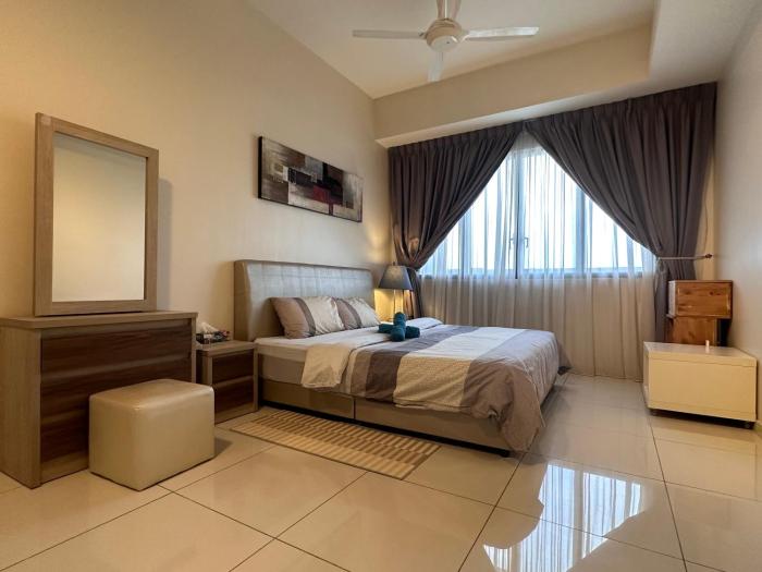 premium retreat suite icon city