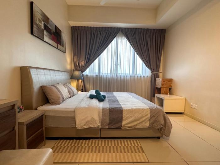 premium retreat suite icon city
