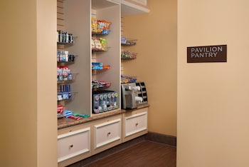 hilton garden inn newport news