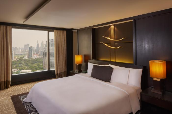 banyan tree bangkok