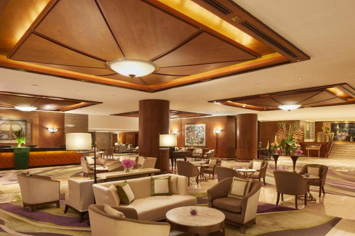 banyan tree bangkok