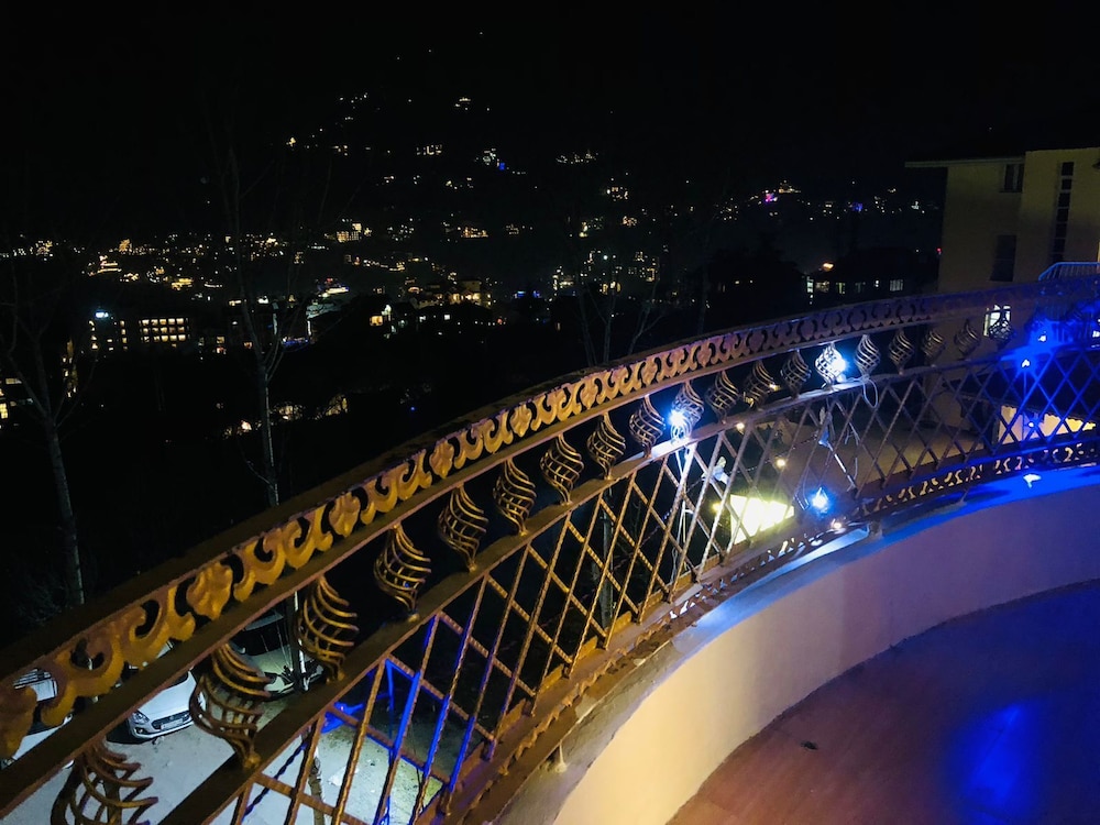 shreshtam lakhnpal resort