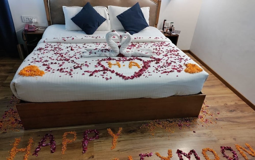 shreshtam lakhnpal resort