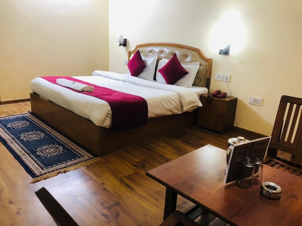 shreshtam lakhnpal resort