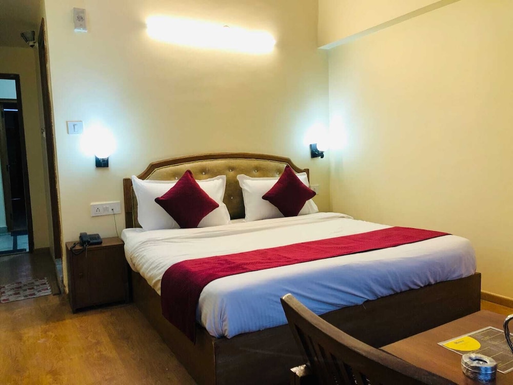 shreshtam lakhnpal resort