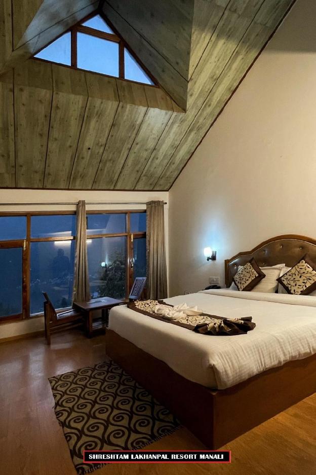 shreshtam lakhnpal resort