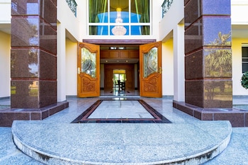 luxury 6 bed mansion cas