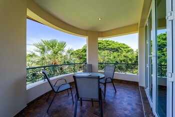 luxury 6 bed mansion cas