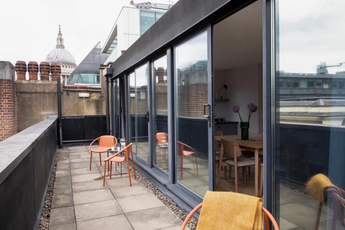 bob w st pauls london