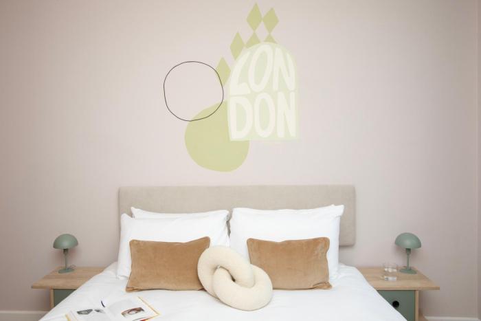 bob w st pauls london