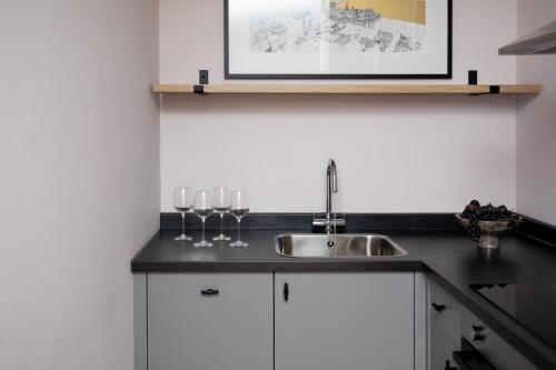 bob w st pauls london