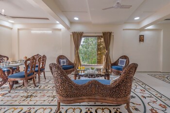 cosmicstays venus villa private pool