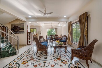 cosmicstays venus villa private pool