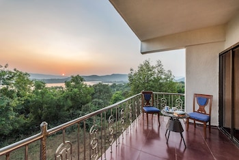 cosmicstays venus villa private pool