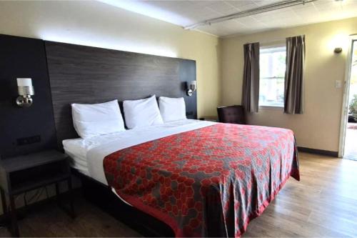 elite inn and suites