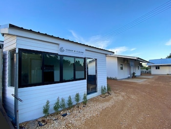 Cheap N Clean Budget Accommodation,,3 star