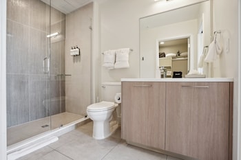 skyline penthouse espadin lohi