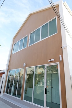 s p c apartment by brodderud