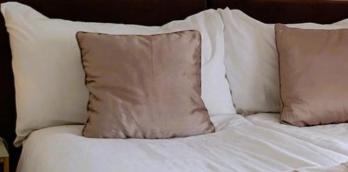 s p c apartment by brodderud