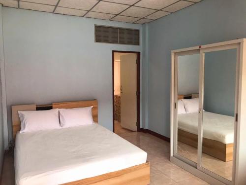 s p c apartment by brodderud