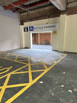 maze apartments and rooms