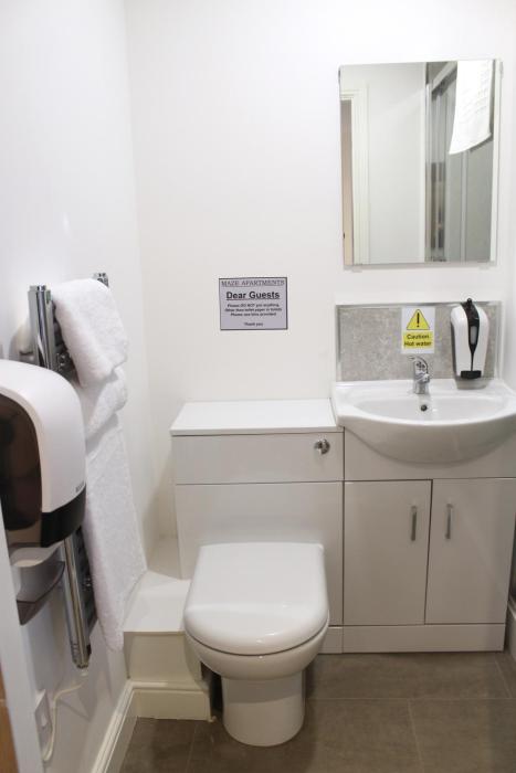 maze apartments and rooms