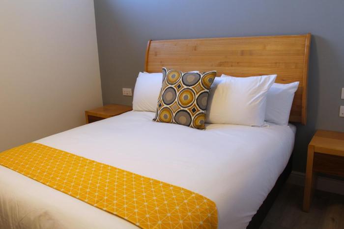 maze apartments and rooms