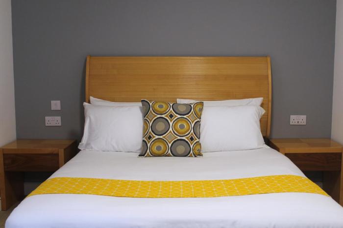 maze apartments and rooms