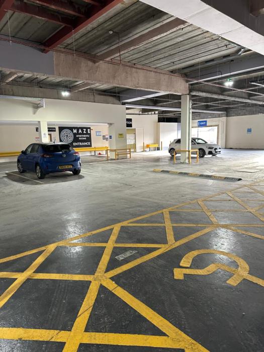 maze apartments and rooms