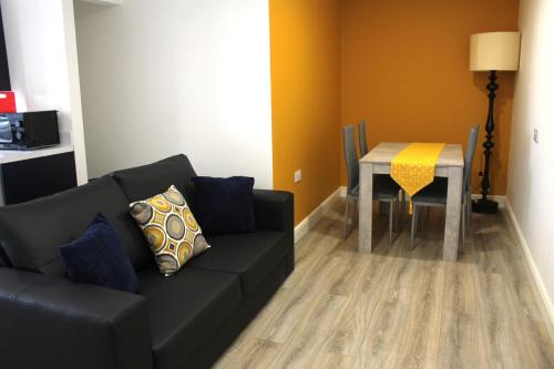 maze apartments and rooms