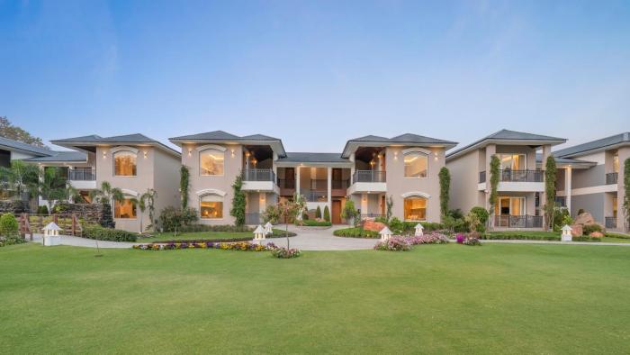 excel hotels and resorts corbett