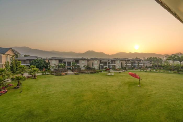 excel hotels and resorts corbett