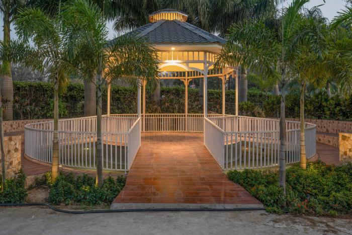 excel hotels and resorts corbett