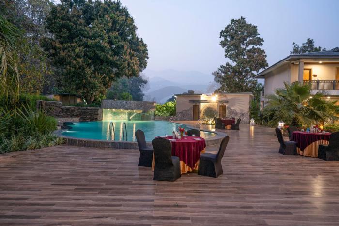 excel hotels and resorts corbett