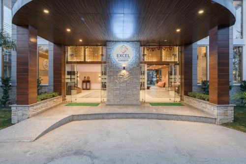 excel hotels and resorts corbett