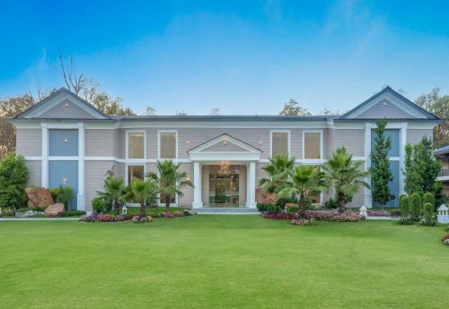 excel hotels and resorts corbett