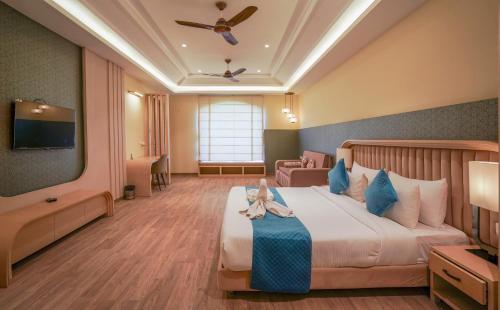 excel hotels and resorts corbett