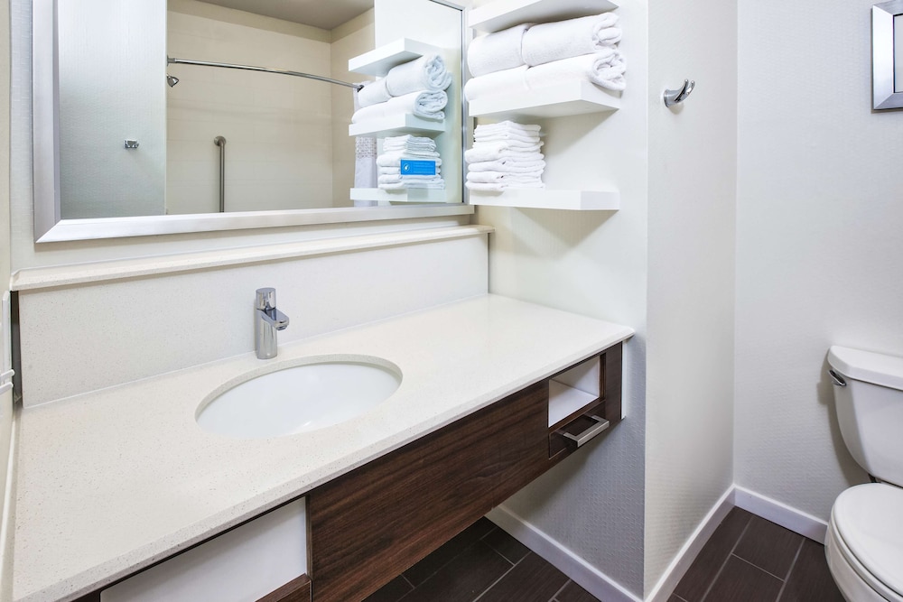 hampton inn and suites los alamos white rock