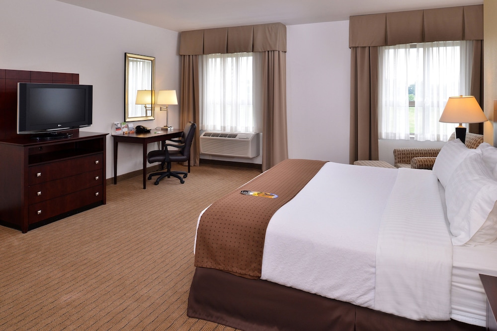 holiday inn madison at the american center by ihg
