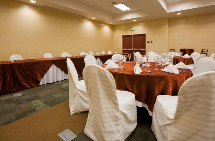 holiday inn madison at the american center by ihg