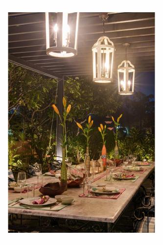 ama stays and trails rang mahal jaipur