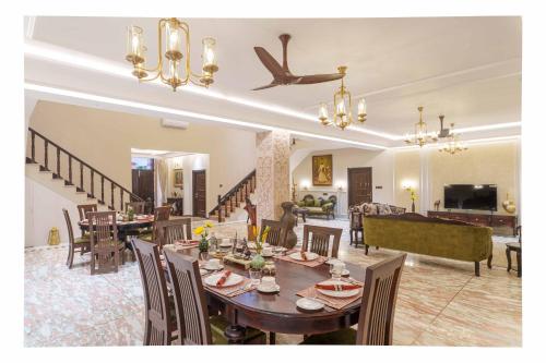 ama stays and trails rang mahal jaipur