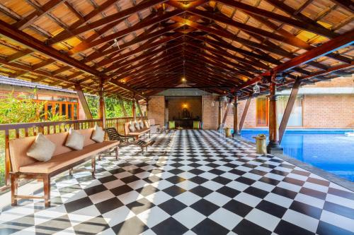 ama stays and trails lily pad kumarakom