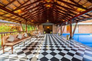 ama stays and trails lily pad kumarakom