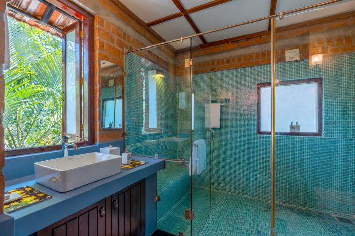 ama stays and trails lily pad kumarakom