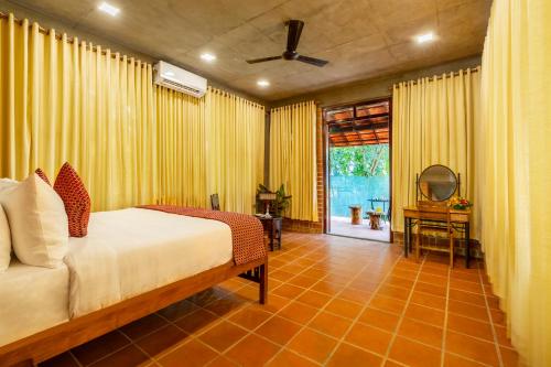 ama stays and trails lily pad kumarakom