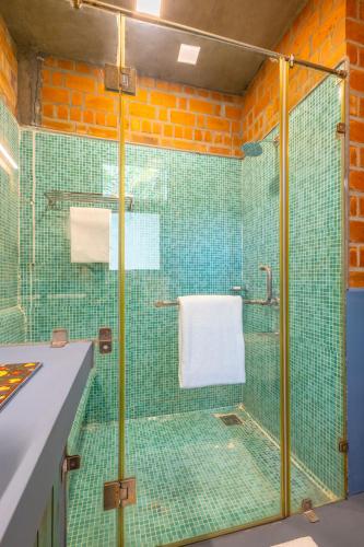ama stays and trails lily pad kumarakom